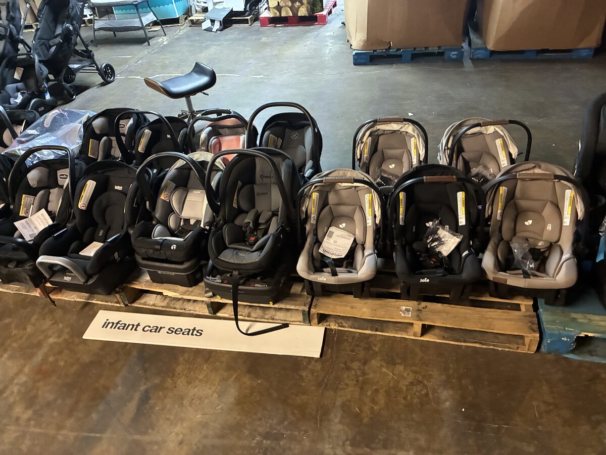 Assorted infant car seats available for pickup